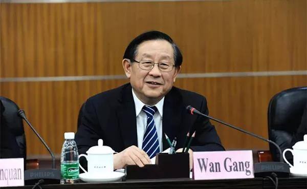 新能源汽车技术路线往何处去？听听万钢怎么说