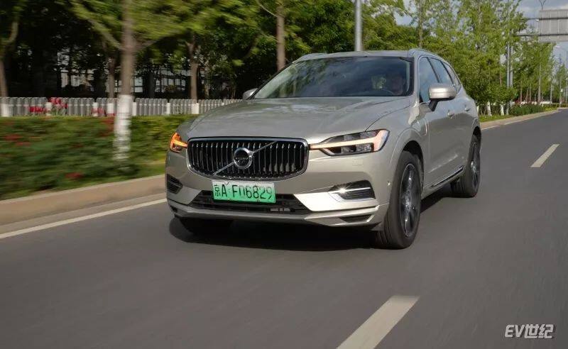 千万别小看带“T8”的VOLVO！试驾沃尔沃XC60插电混动