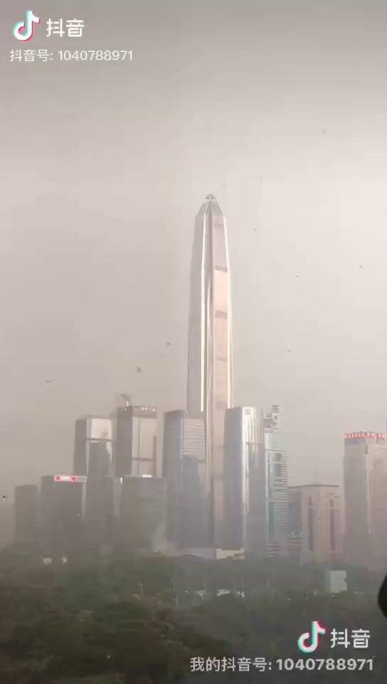 在里面上班的人看了有阴影不
