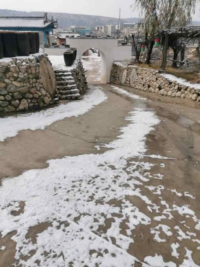 这个坡度很大的很陡