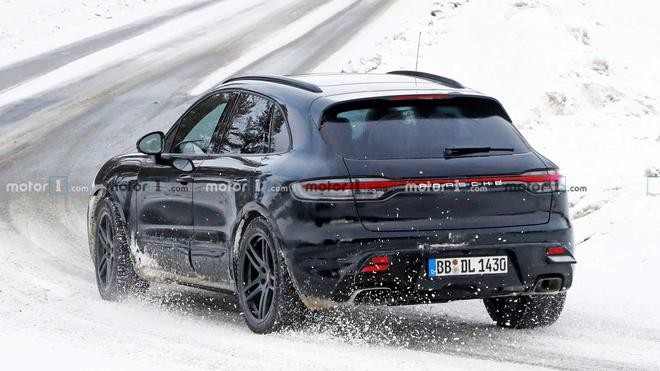 （porsche-Macan）