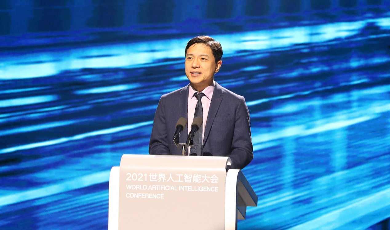 李彦宏.jpg