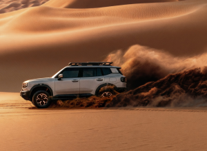 15万级拿下三电机四驱！捷途山海T1真四驱方盒子登场