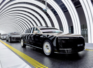 尊界第10000辆S800下线！车主是他！