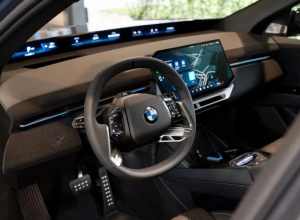 全新宝马三系内饰