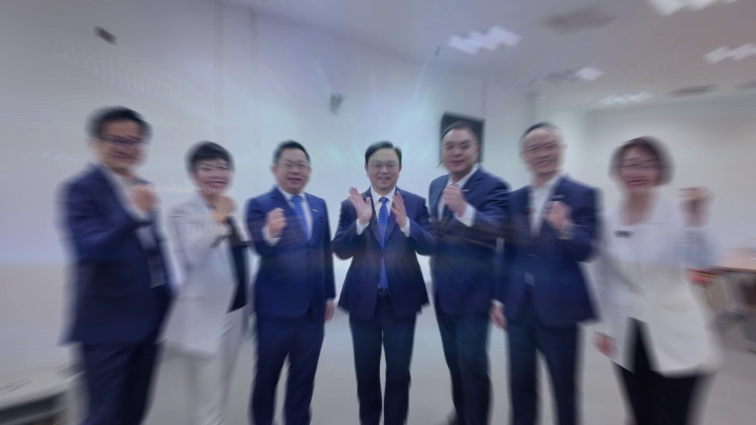 彻底干掉续航焦虑，比亚迪二代刀片电池发布：5分钟充好，9分钟充饱！