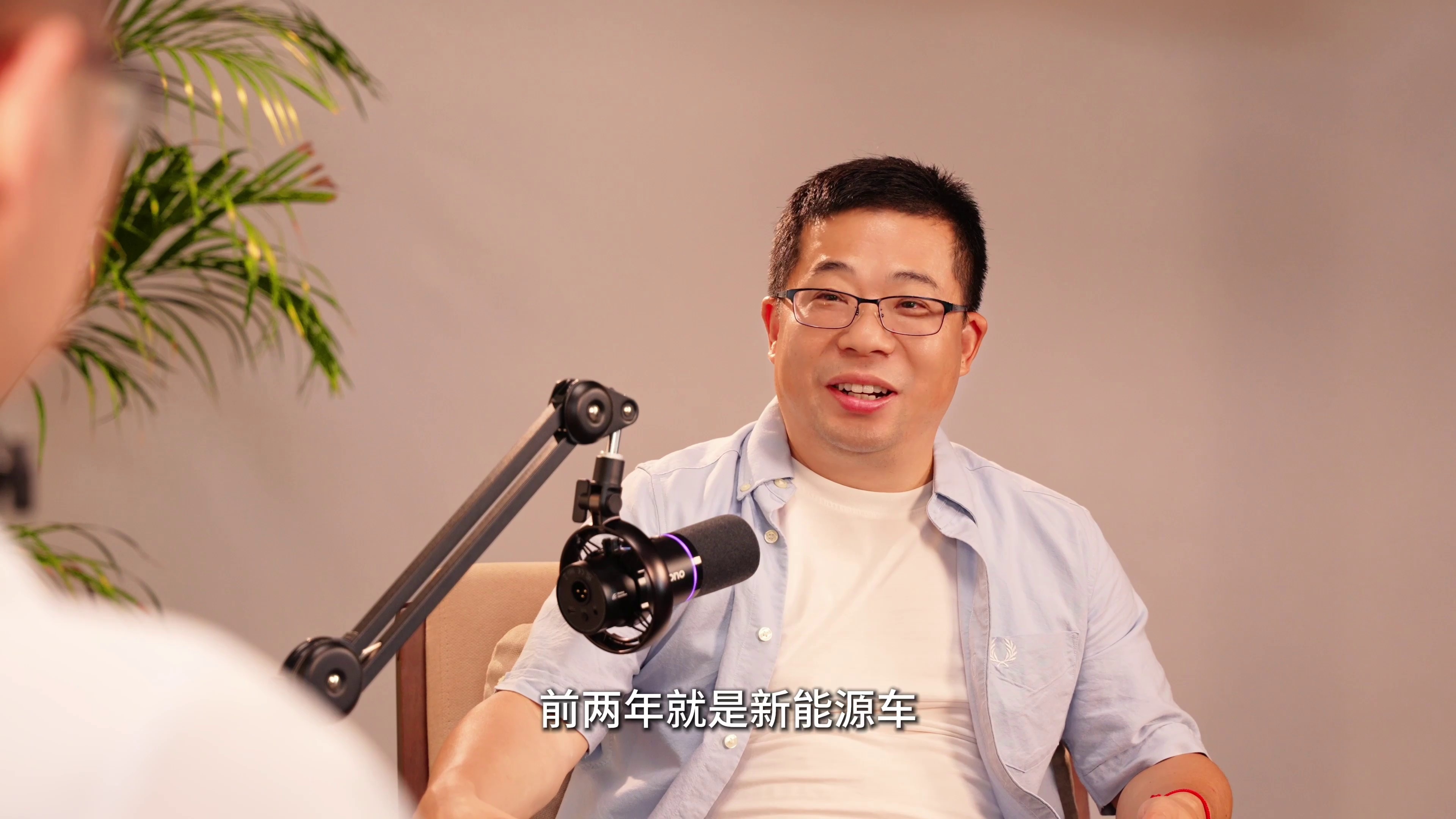 人有三急之车载马桶