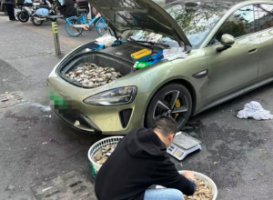 小米的前备箱竟然还能这么用