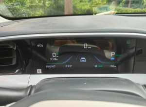 目前行驶了20803km，最近百公里电耗9.6kwh