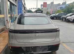 MG07实车有点难看怎么回事